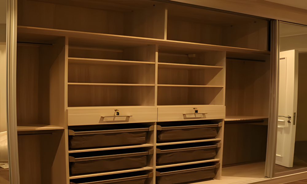 Aluminium & Glass Work — Ajman UAE | Al Madar